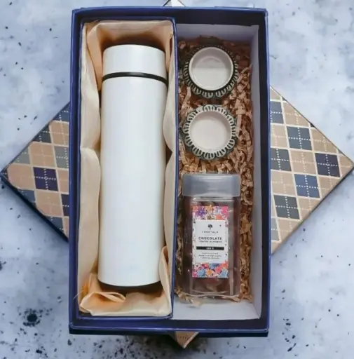 “Brew & Bliss” – Premium Relaxation Gift Set by Vistora Gifts